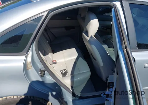 2007 Volvo S40 2.4I from USA, damaged, VIN YV1MS382172296495